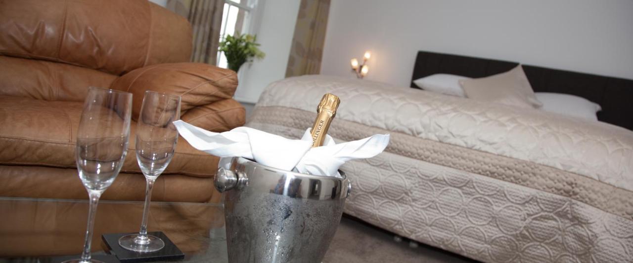 The Inn At Brough Brough  Екстер'єр фото